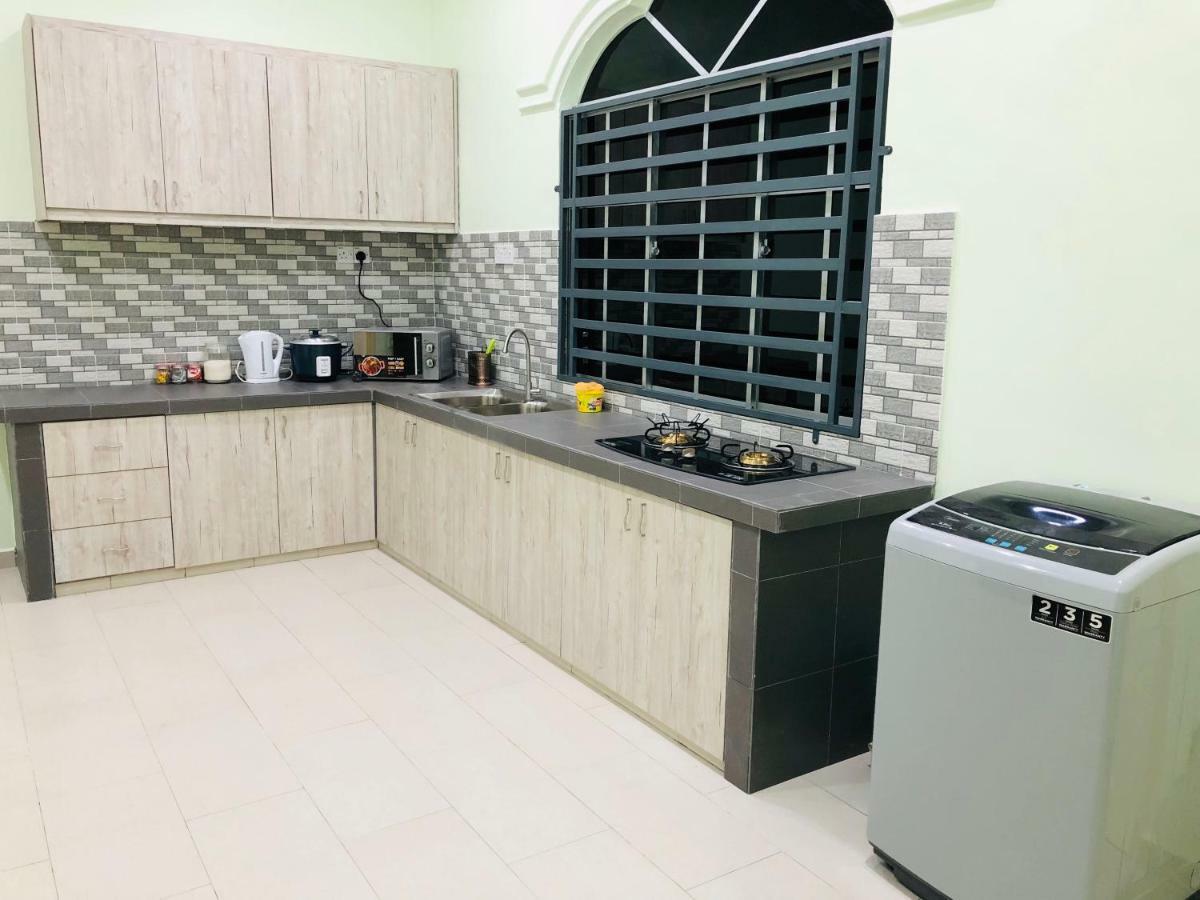 Atocha Homestay - Terong@Taiping Kampong Salak Eksteriør billede