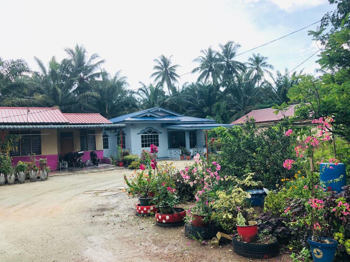 Atocha Homestay - Terong@Taiping Kampong Salak Eksteriør billede